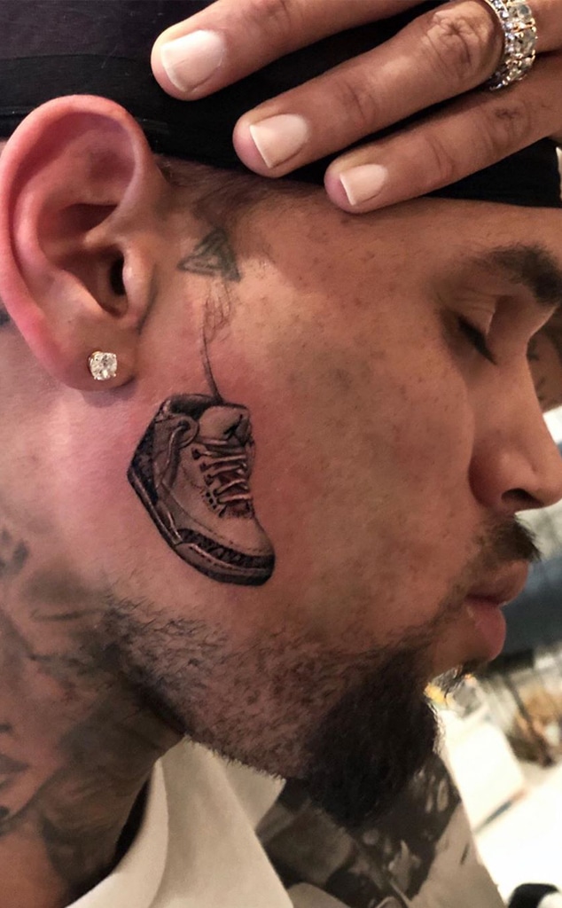 Chris Brown Debuts Massive Face Tattoo E Online AP chris-brown-debuts-massive-face-tattoo-e-online-ap